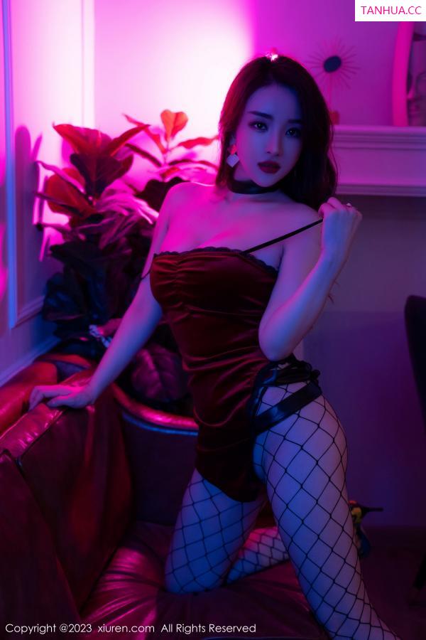   [XiuRen]高清写真图 2023.01.31 No.6192 雨儿1494 美臀妩媚第60张图片